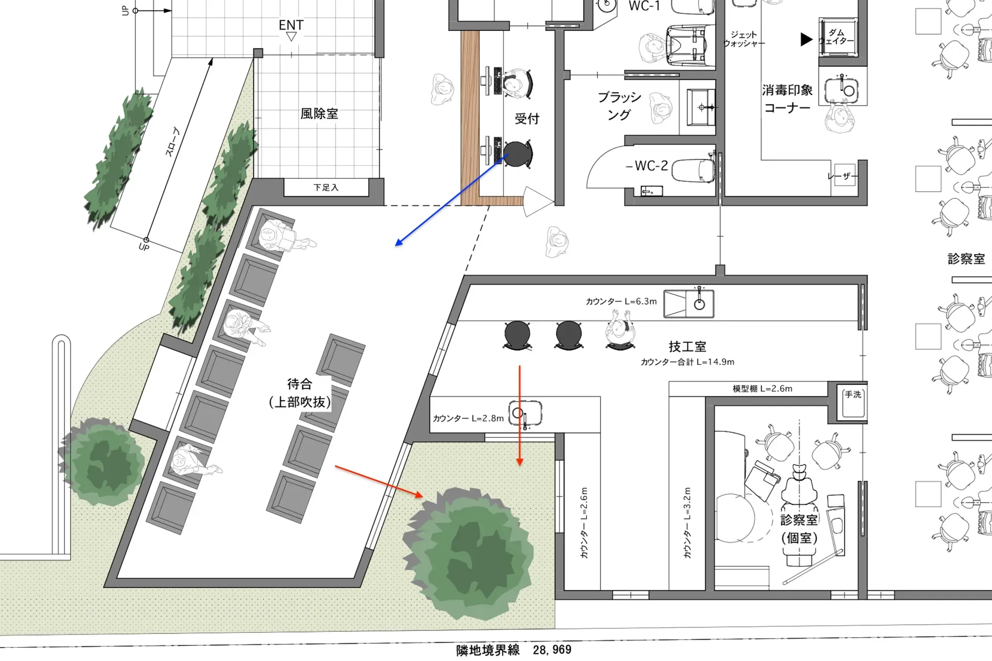 05　斜めの待合室と中庭を組み合わせた平面計画