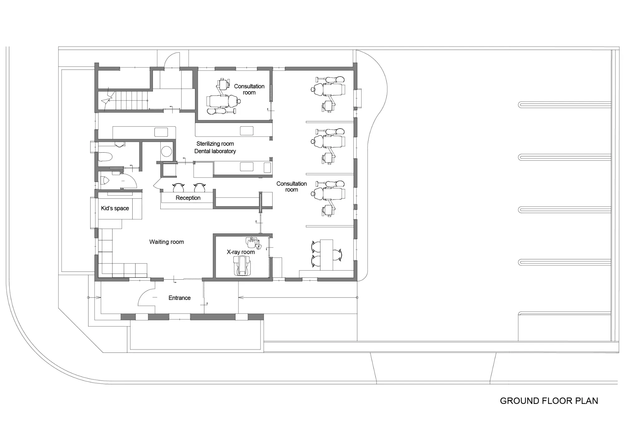 02 建物と駐車場、道路との関係を検討した平面図