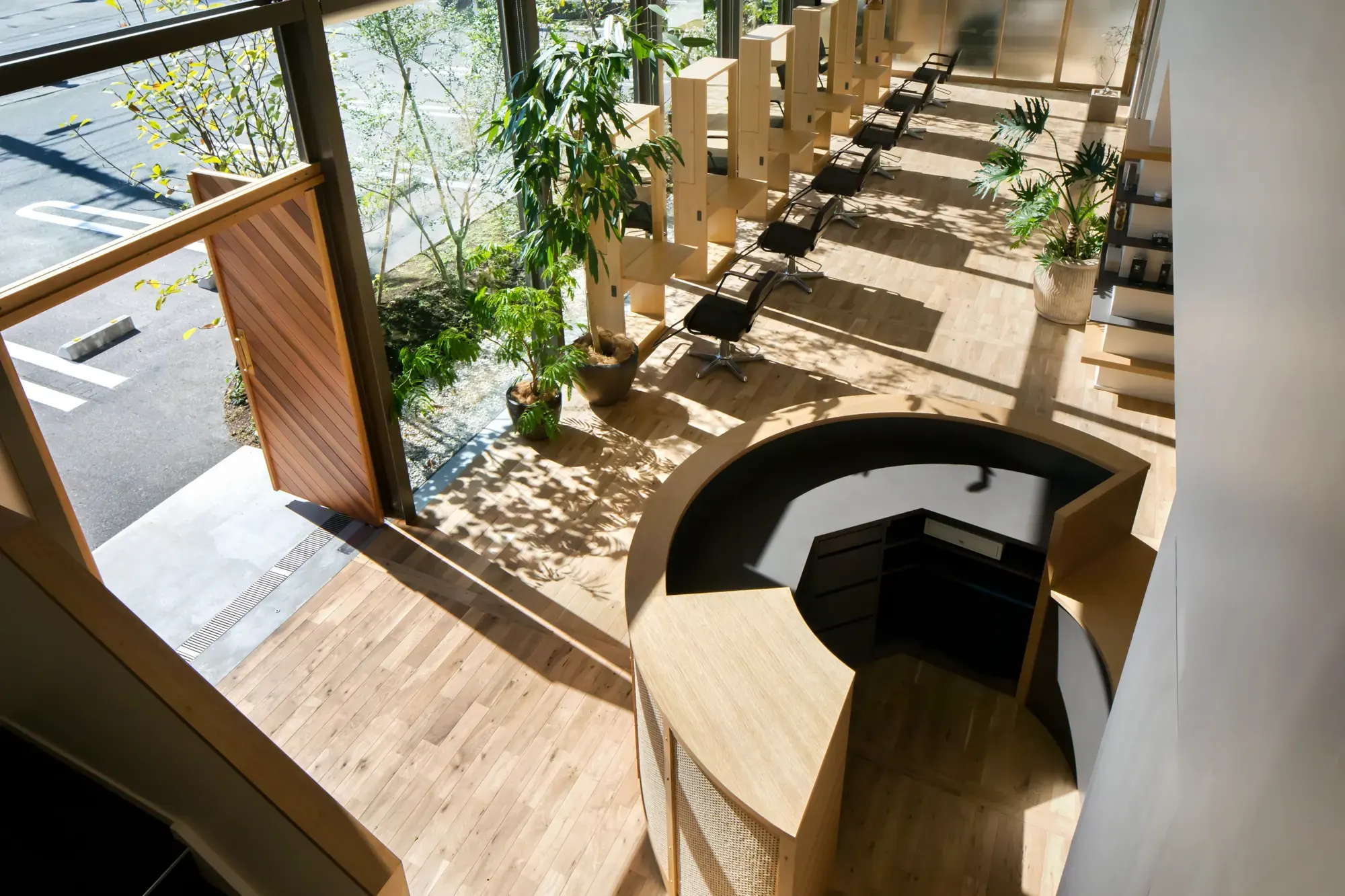 AMOR interior