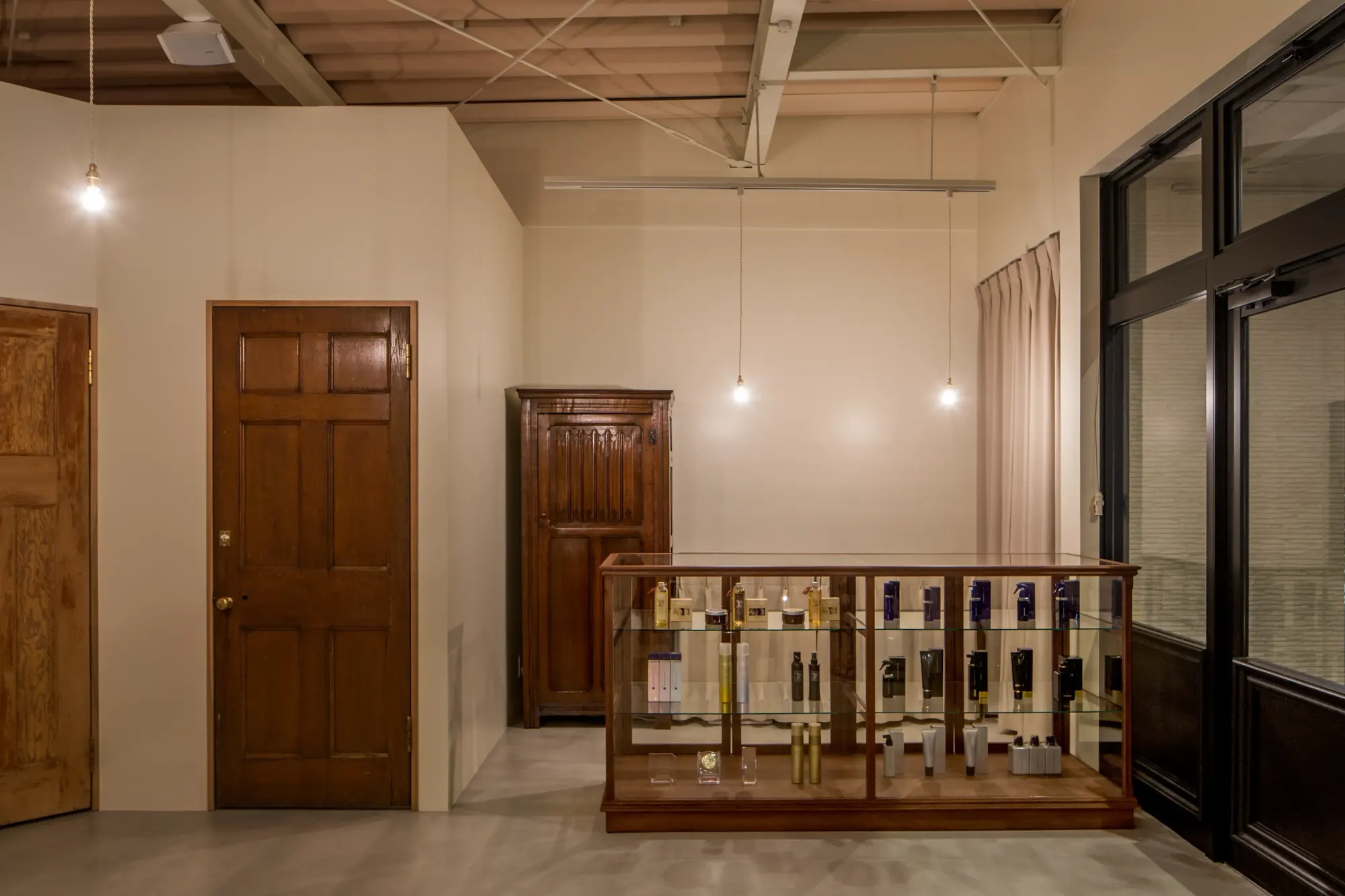 ba sho hair interior