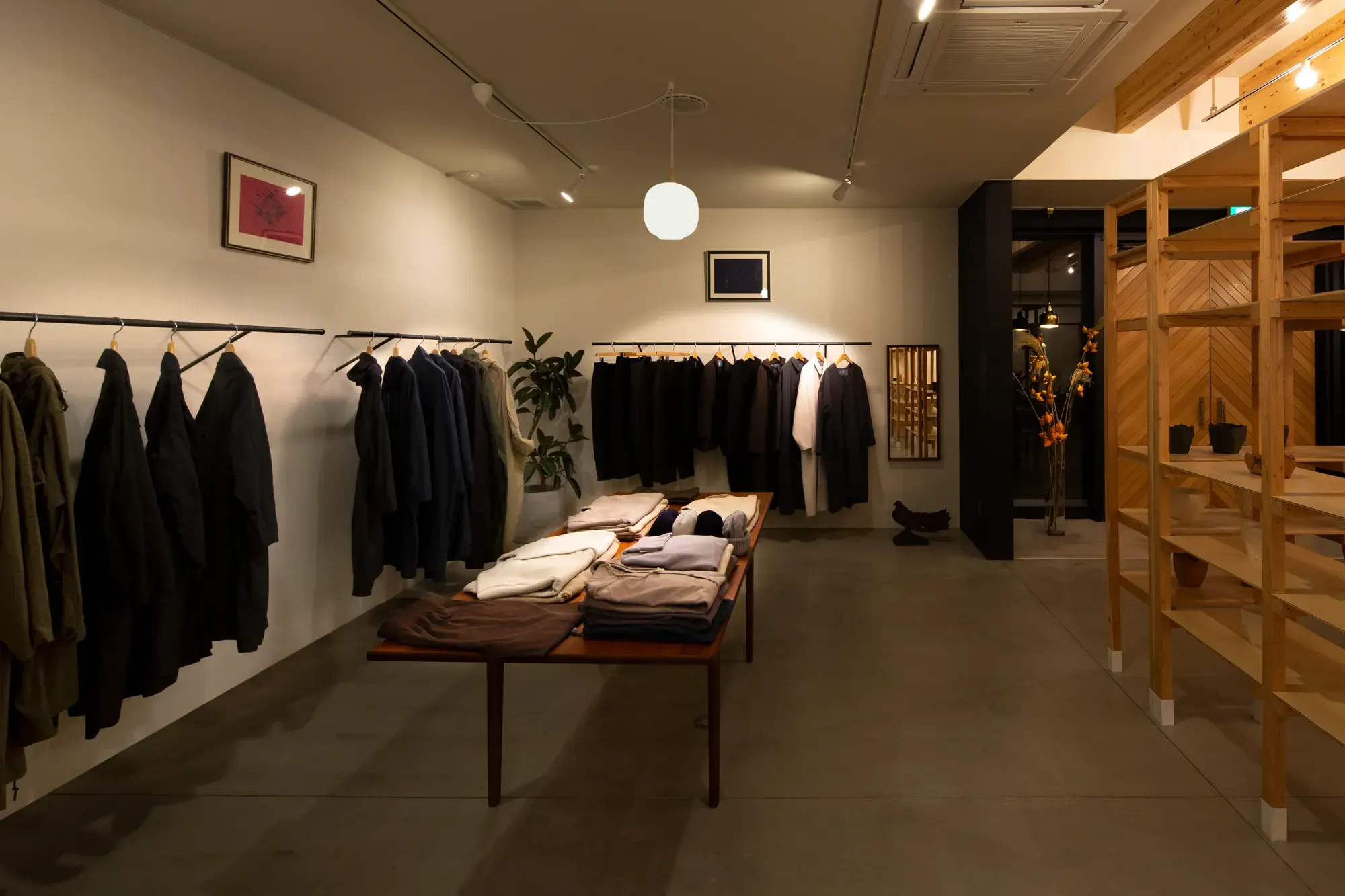 Higana bldg. interior
