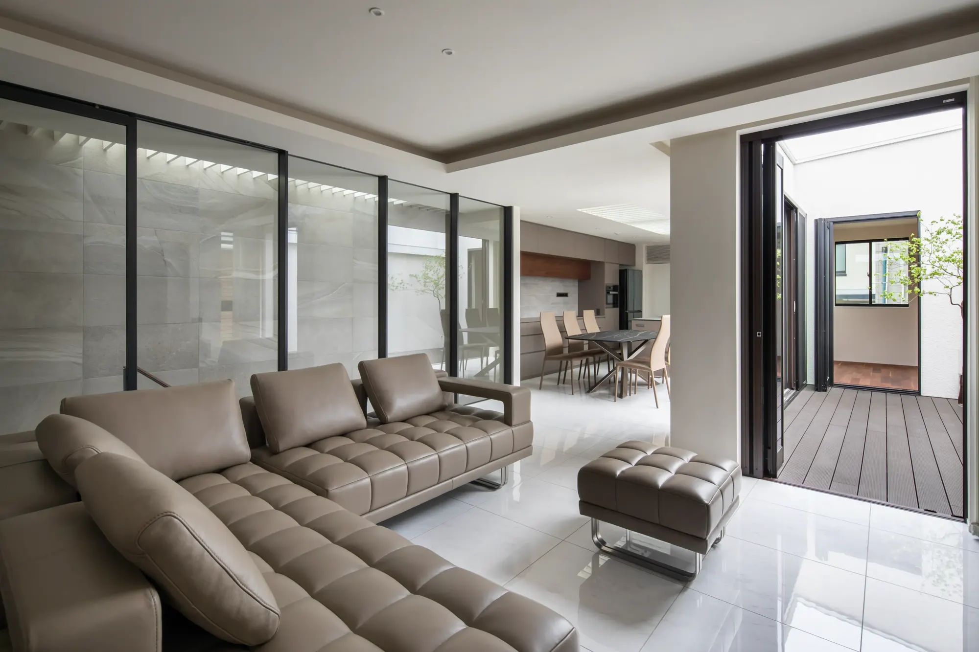 House in Chikusa interior