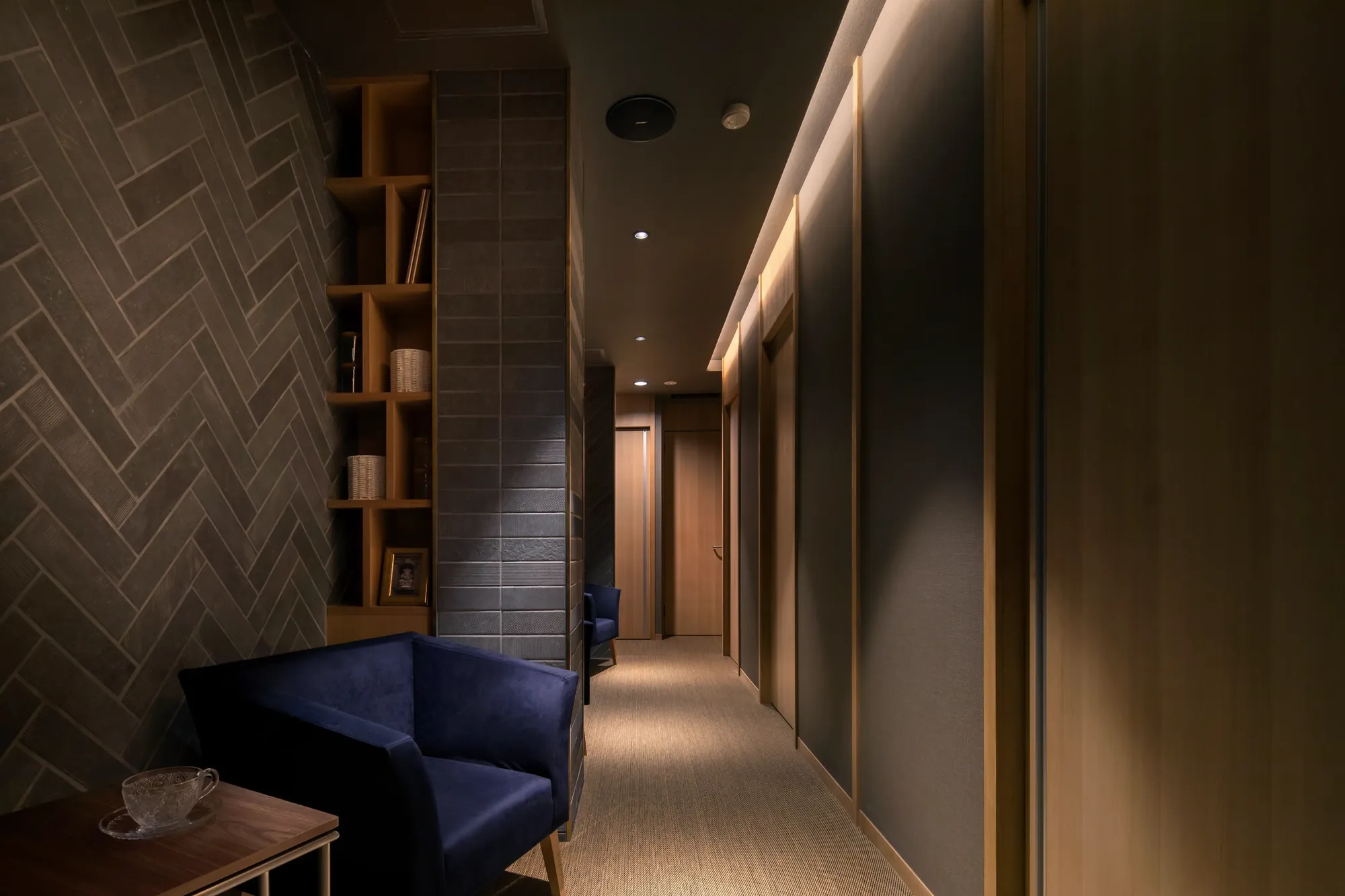 JUJU relaxation salon interior