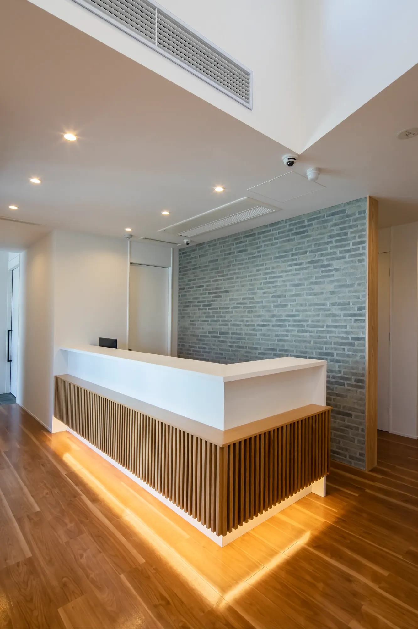 Ohno Dental Clinic interior
