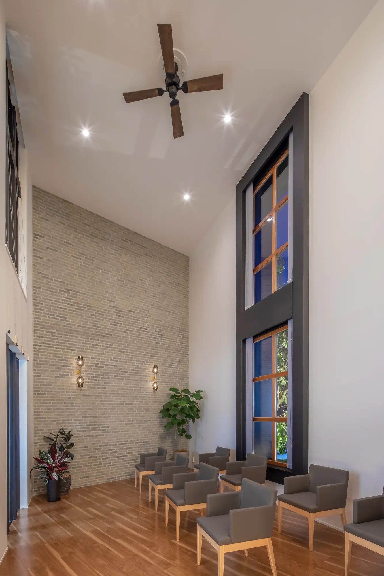 Ohno Dental Clinic interior
